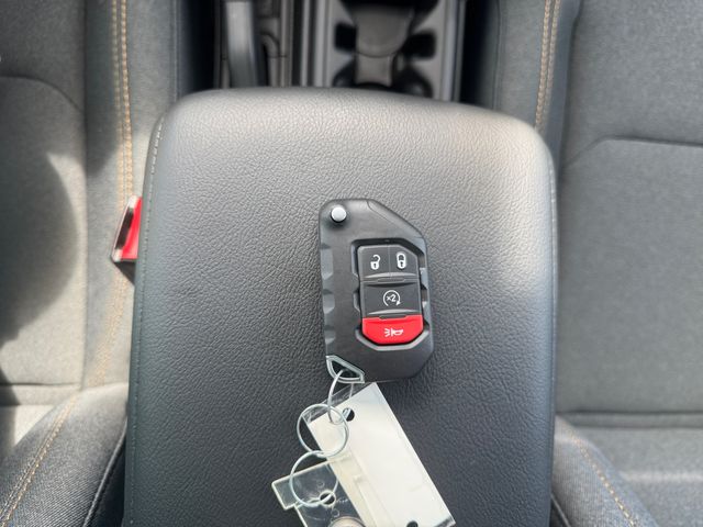 2025 Jeep Wrangler 4-Door Sport S - Photo 25