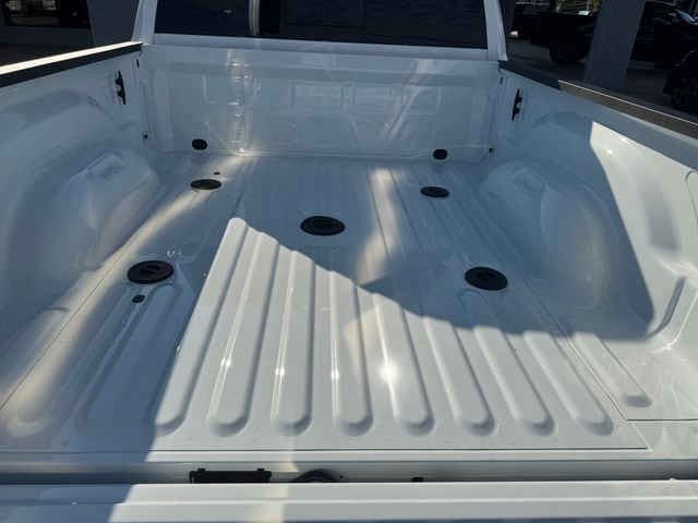 2026 RAM 2500 Tradesman - Photo 17