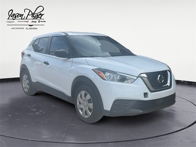 2020 Nissan Kicks