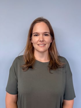 Staff member Kaylla Holland from ID_e864a95c03b4