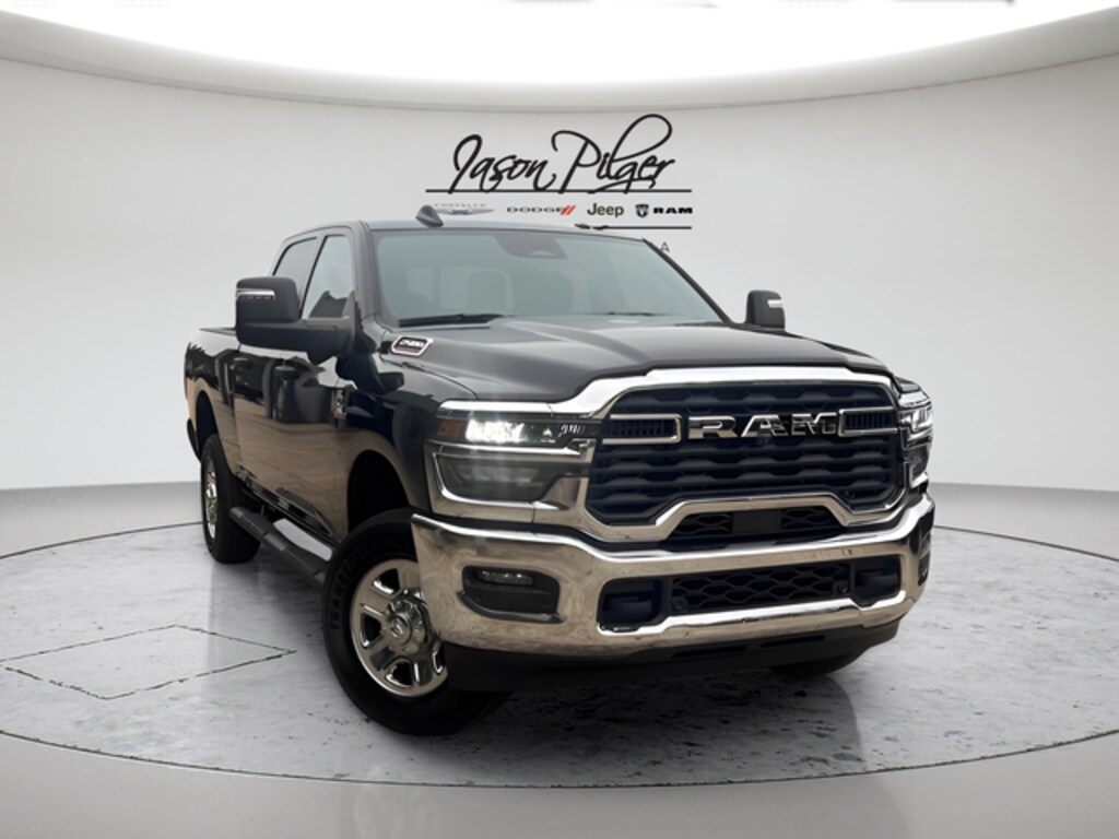 New 2026 Ram 2500 TRADESMAN CREW CAB 4X4 6'4 BOX Pickup