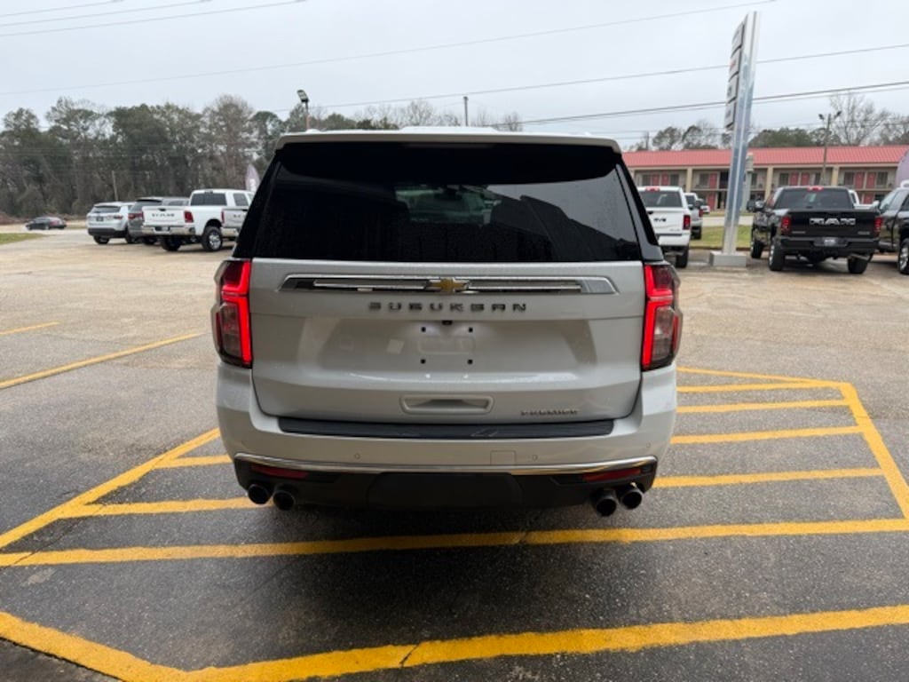 Used 2022 Chevrolet Suburban Premier SUV
