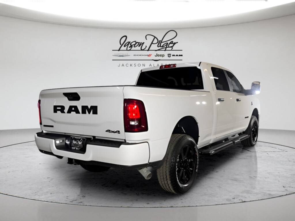 New 2026 Ram 2500 BIG HORN CREW CAB 4X4 6'4 BOX Pickup