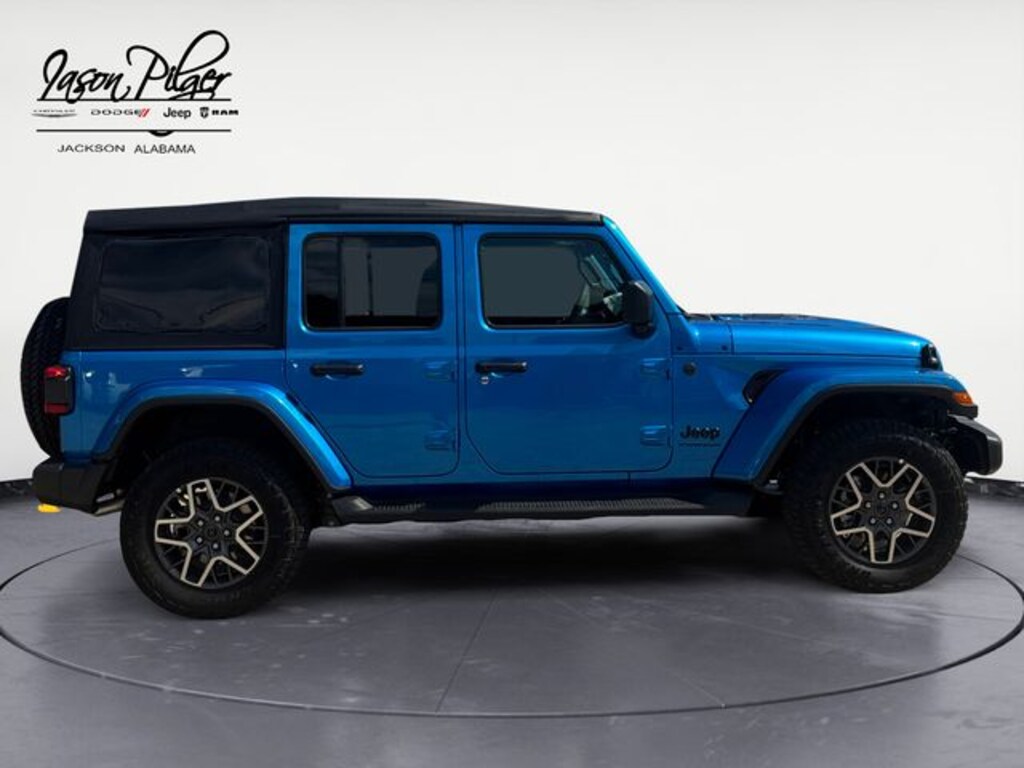 New 2025 Jeep Wrangler 4-DOOR SAHARA Sport Utility