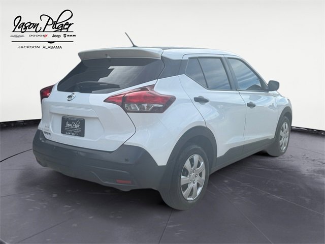 2020 Nissan Kicks S photo 3