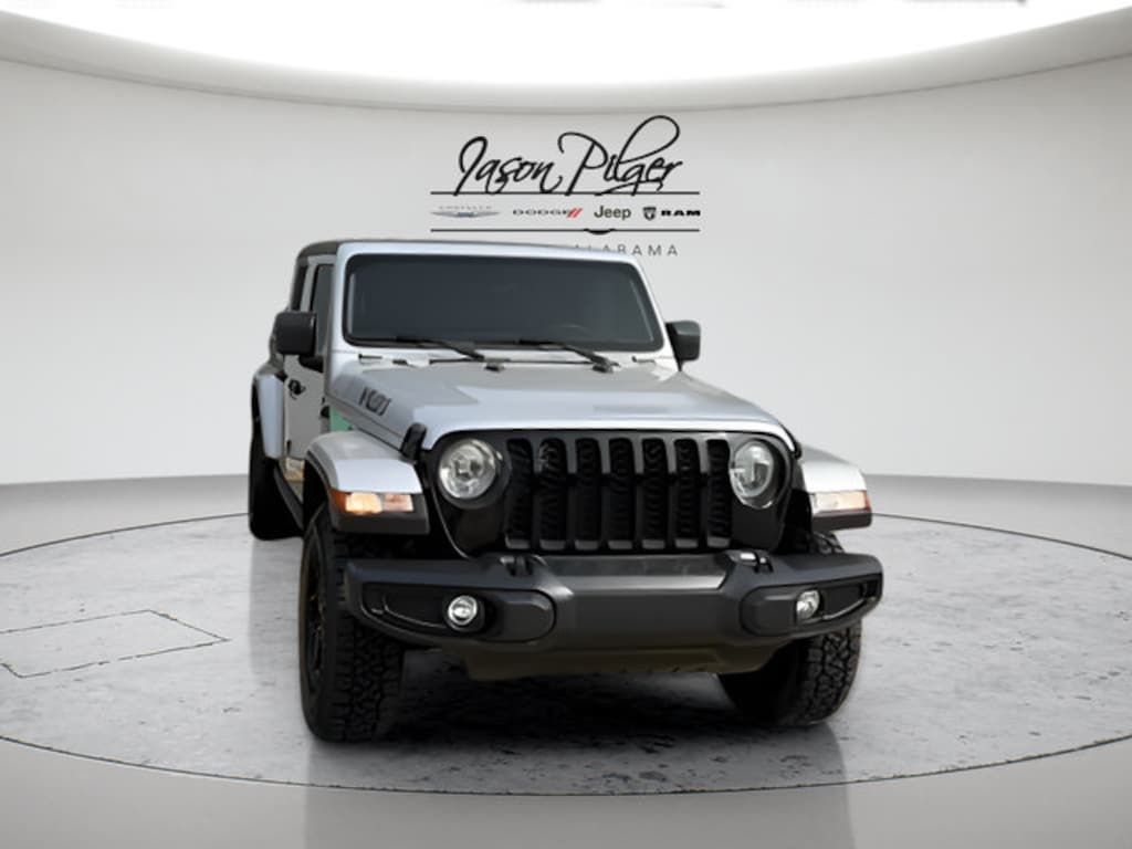 Used 2022 Jeep Gladiator Willys Truck