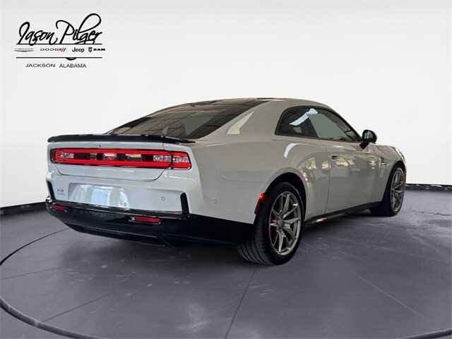 2024 Dodge Charger Daytona Scat Pack AWD photo 3