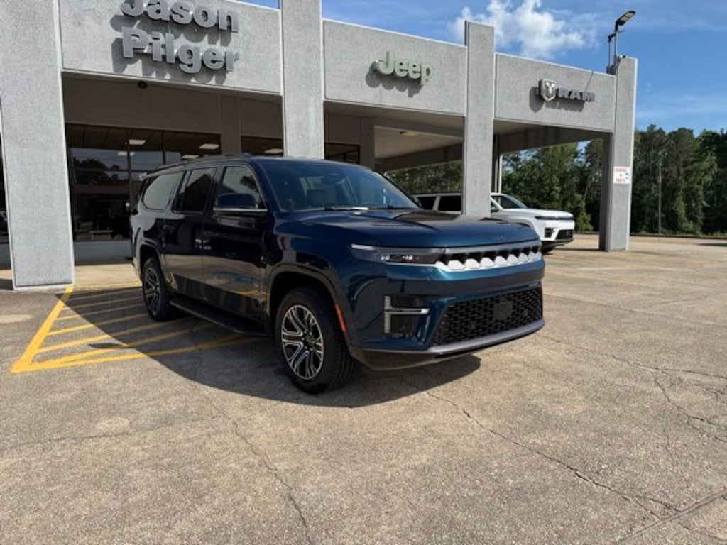 New 2026 Jeep Grand Wagoneer L 4X2 Sport Utility