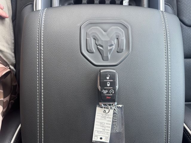 2026 RAM 1500 Laramie - Photo 30
