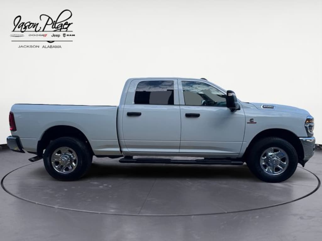 New 2026 Ram 2500 TRADESMAN CREW CAB 4X2 6'4 BOX Pickup