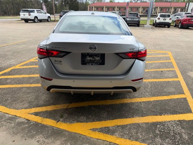 2022 Nissan Sentra SV - Photo 6