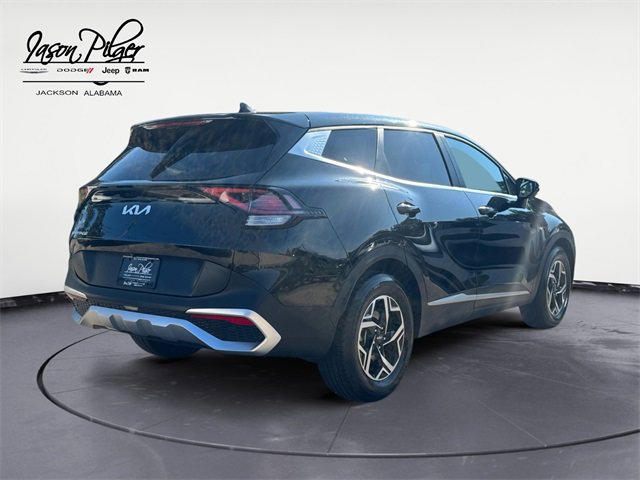 2024 Kia Sportage LX photo 3