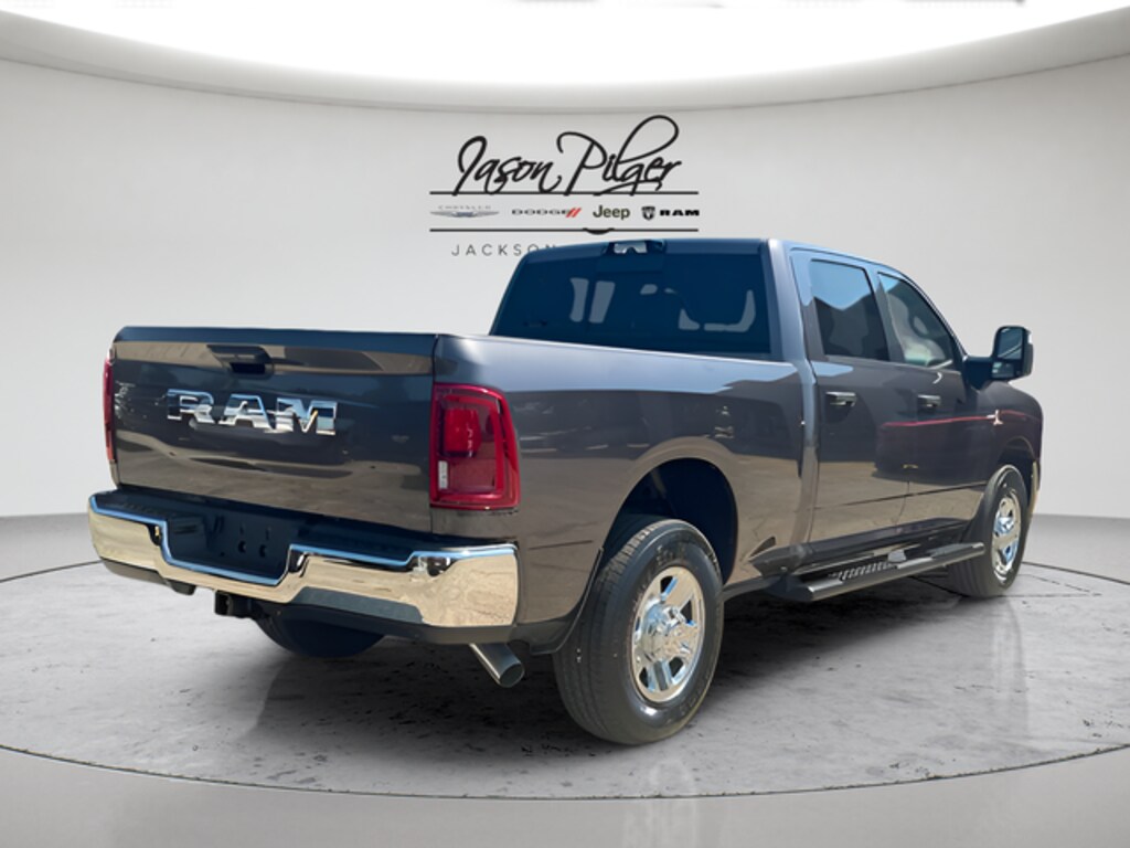 New 2026 Ram 2500 TRADESMAN CREW CAB 4X2 6'4 BOX Pickup