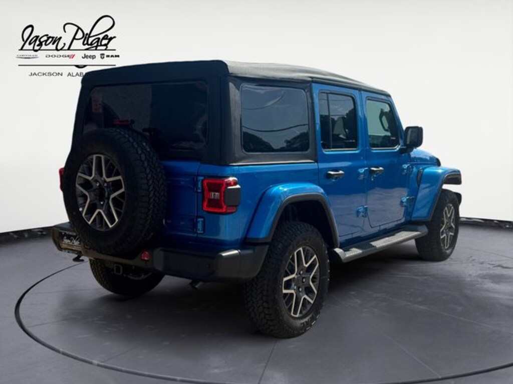 New 2025 Jeep Wrangler 4-DOOR SAHARA Sport Utility
