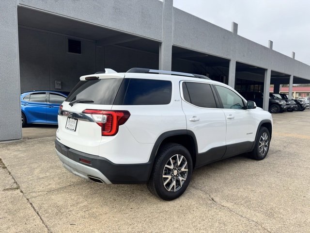 2023 Gmc Acadia SLT photo 2