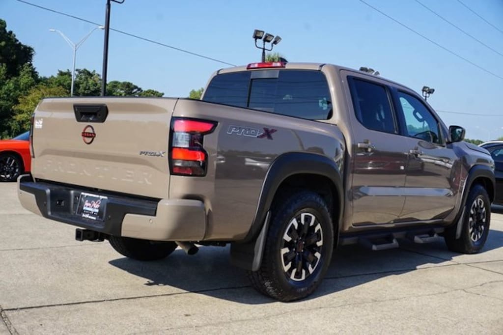 Used 2023 Nissan Frontier PRO-X Truck