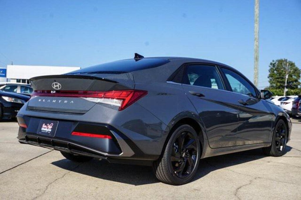 New 2026 Hyundai Elantra SEL Sport Premium Sedan