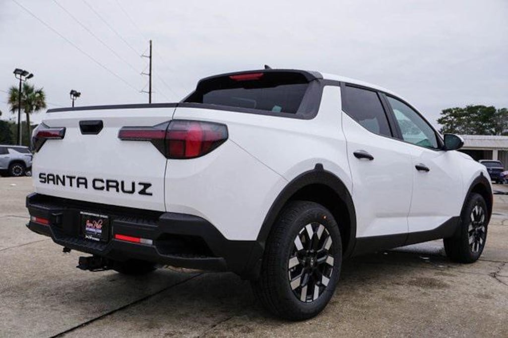 New 2026 Hyundai Santa Cruz SE FWD Truck