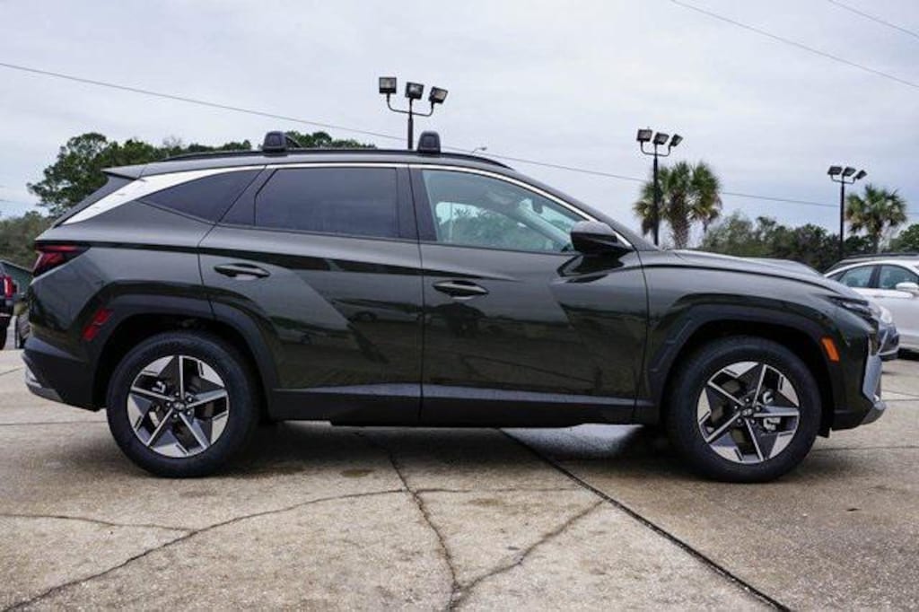 New 2026 Hyundai Tucson SEL FWD SUV