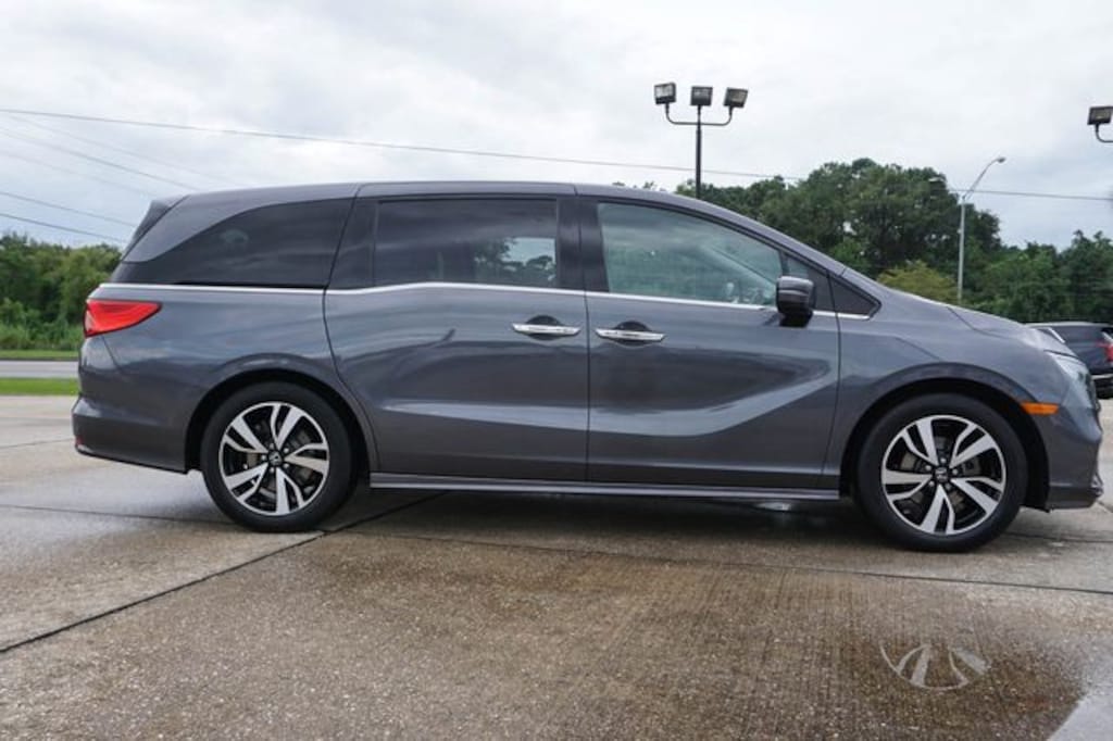 Used 2020 Honda Odyssey Elite Minivan/Van