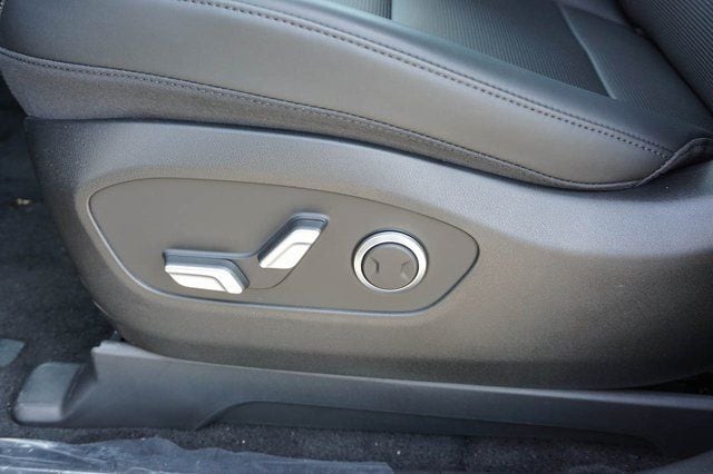 2026 Hyundai IONIQ 9 SEL - Photo 12