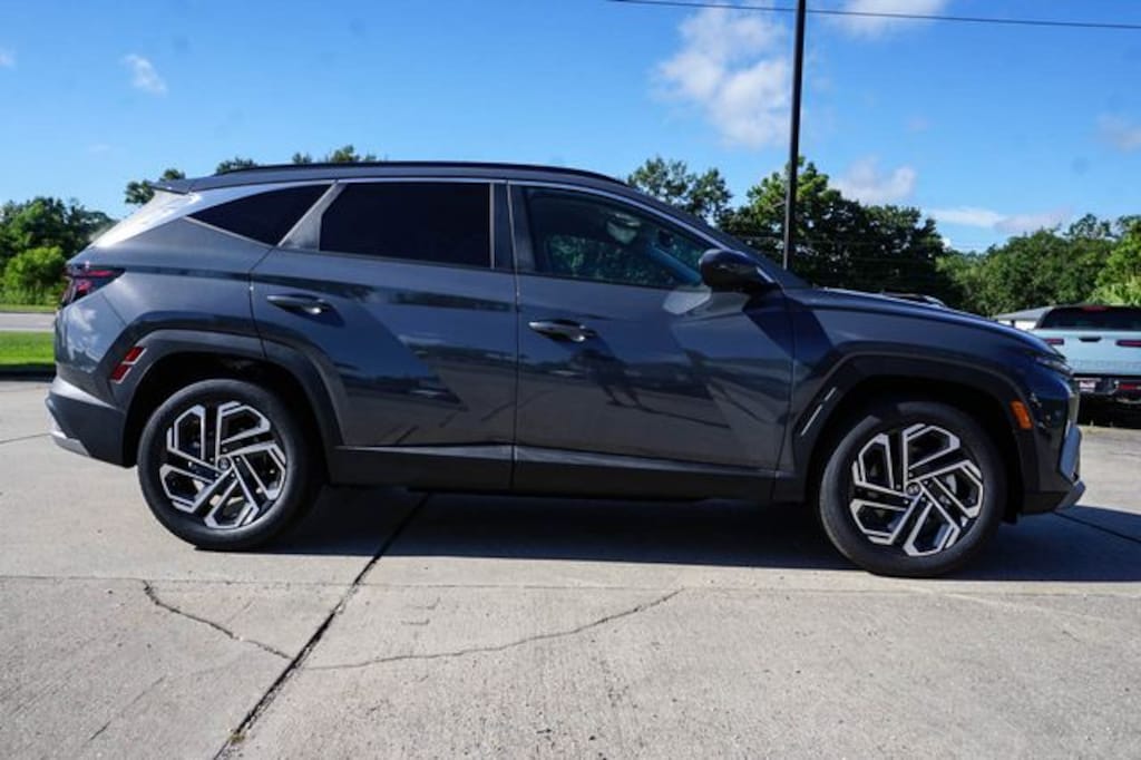New 2026 Hyundai Tucson SEL Plus FWD SUV