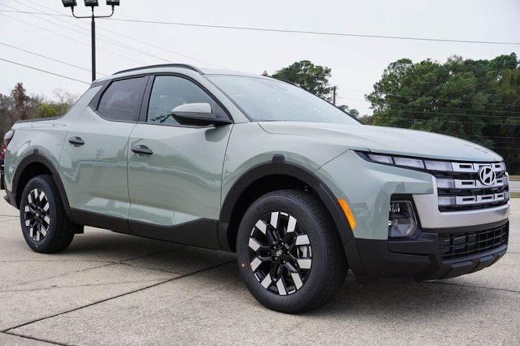 New 2026 Hyundai Santa Cruz SEL Activity FWD Truck