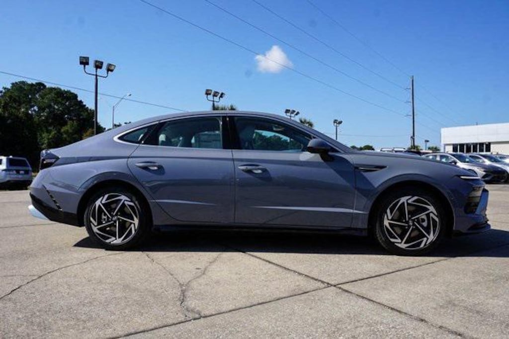 New 2026 Hyundai Sonata SEL Sport Sedan
