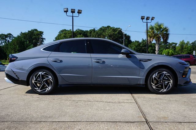 New 2026 Hyundai Sonata SEL Sport Sedan
