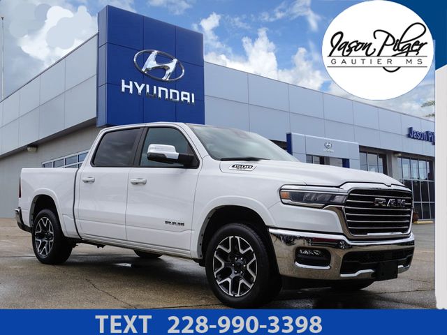 2025 RAM 1500 Laramie 4x4 Crew Cab 5'7's photo
