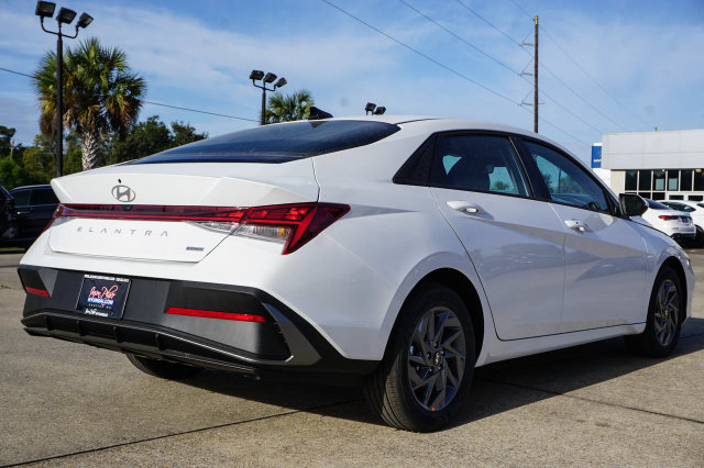 New 2026 Hyundai Elantra Hybrid Blue Sedan