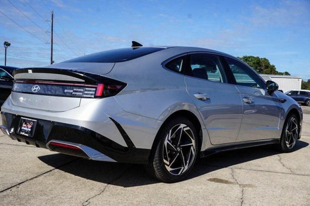 New 2026 Hyundai Sonata SEL Sport Sedan