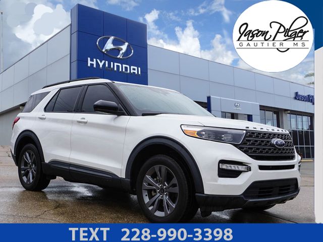 2022 Ford Explorer XLT 4WD's photo