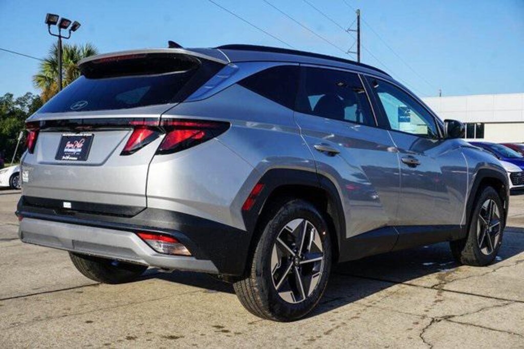 New 2026 Hyundai Tucson SEL FWD SUV