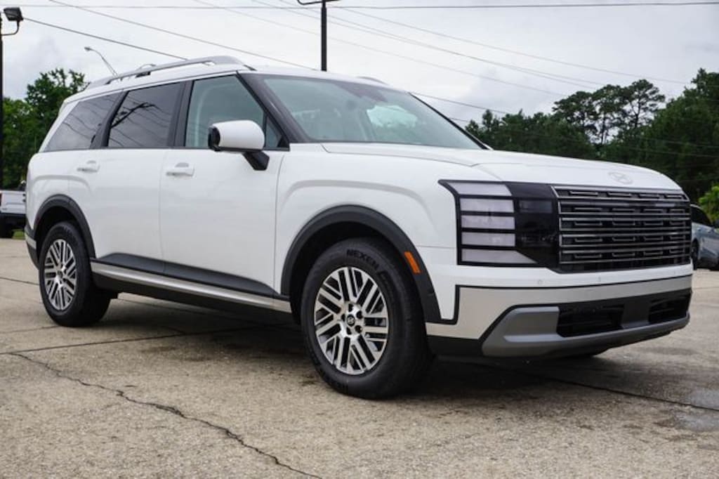 New 2026 Hyundai Palisade SEL Premium FWD SUV