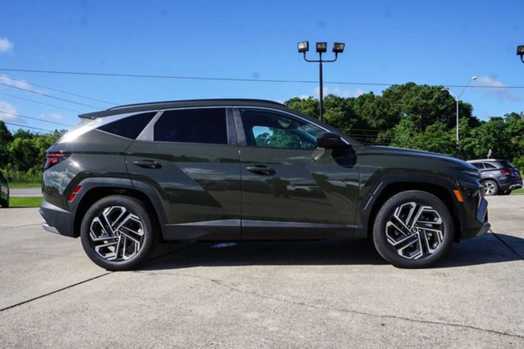 New 2026 Hyundai Tucson SEL Plus FWD SUV