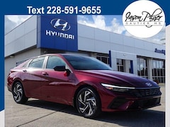 Used 2025 Hyundai Elantra SEL Sport Sedan for sale in Gautier, MS