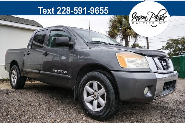 2011 Nissan Titan SV