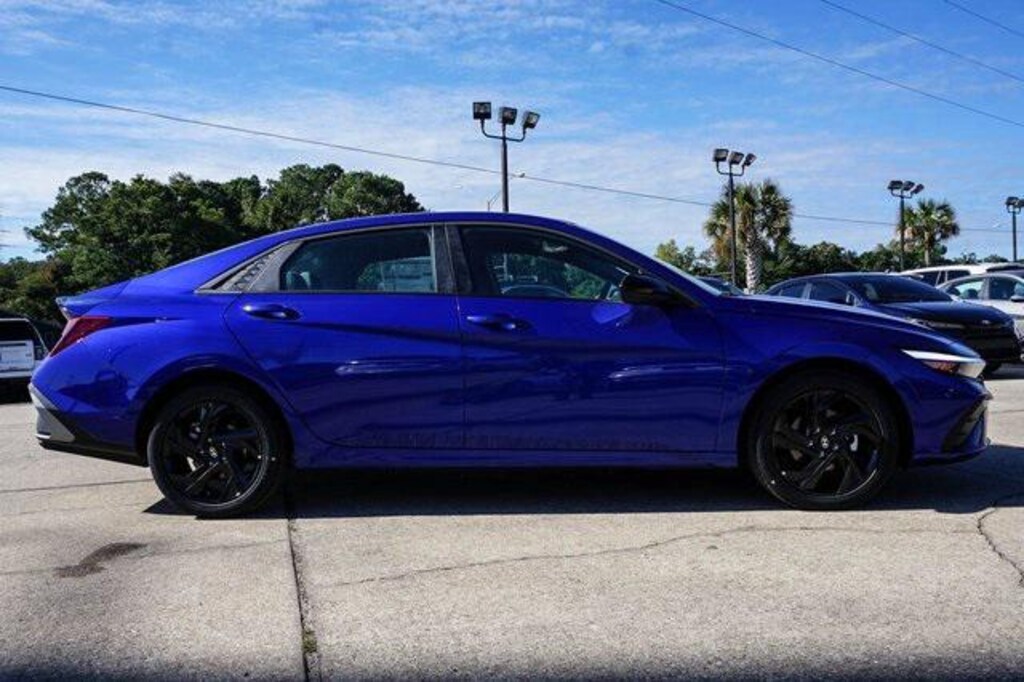 New 2026 Hyundai Elantra SEL Sport Sedan