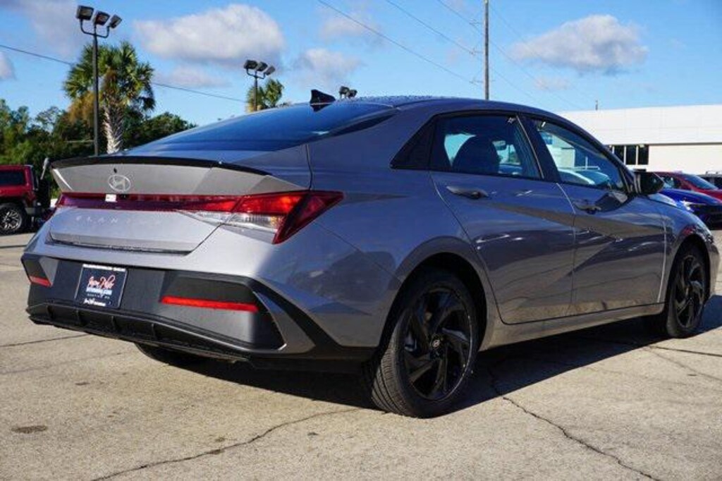 New 2026 Hyundai Elantra SEL Sport Sedan