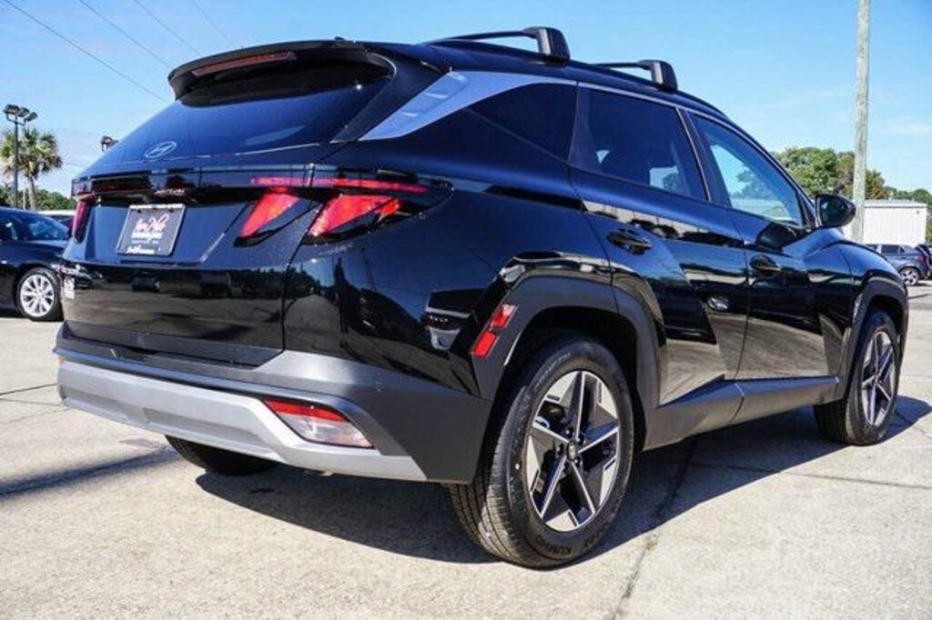 New 2026 Hyundai Tucson SEL FWD SUV