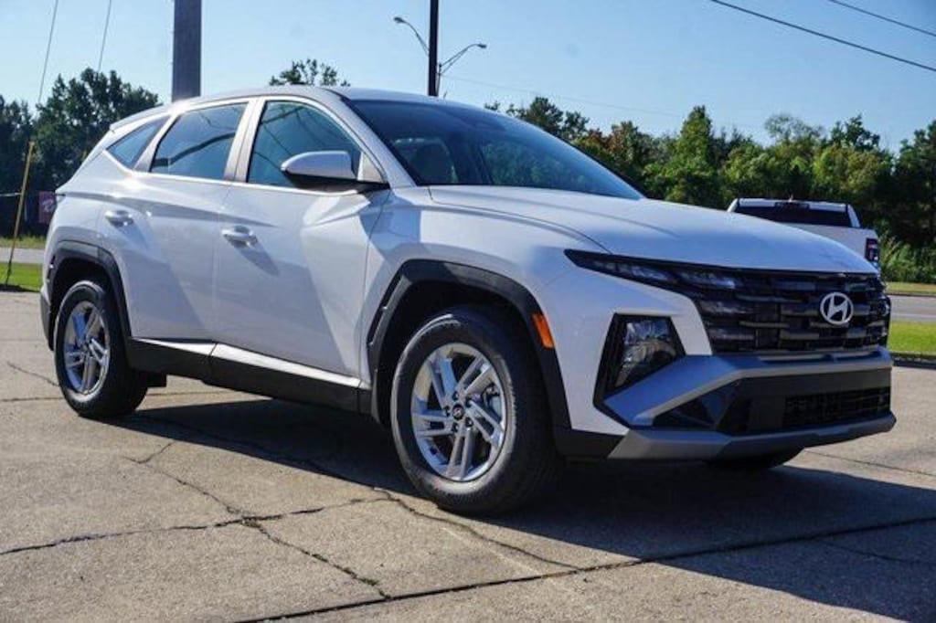 New 2026 Hyundai Tucson SE FWD SUV