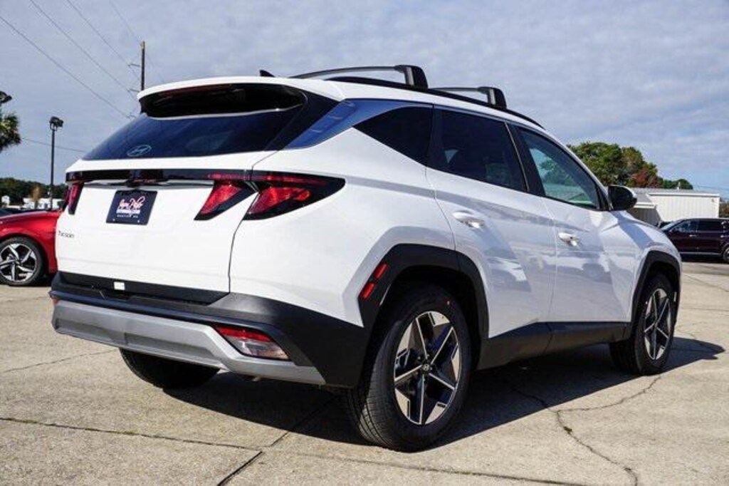 New 2026 Hyundai Tucson SEL FWD SUV