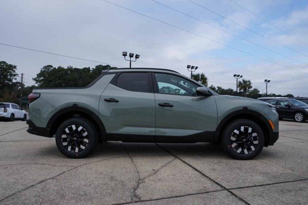 New 2026 Hyundai Santa Cruz SEL Activity FWD Truck