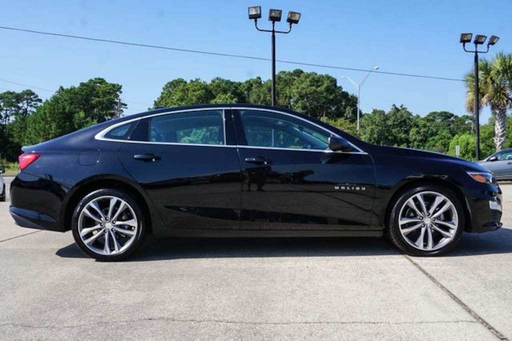 Used 2025 Chevrolet Malibu LT Sedan