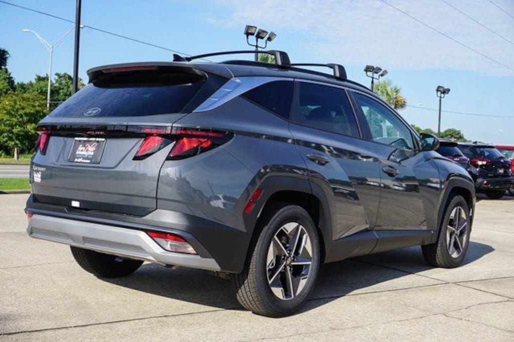 New 2026 Hyundai Tucson SEL FWD SUV