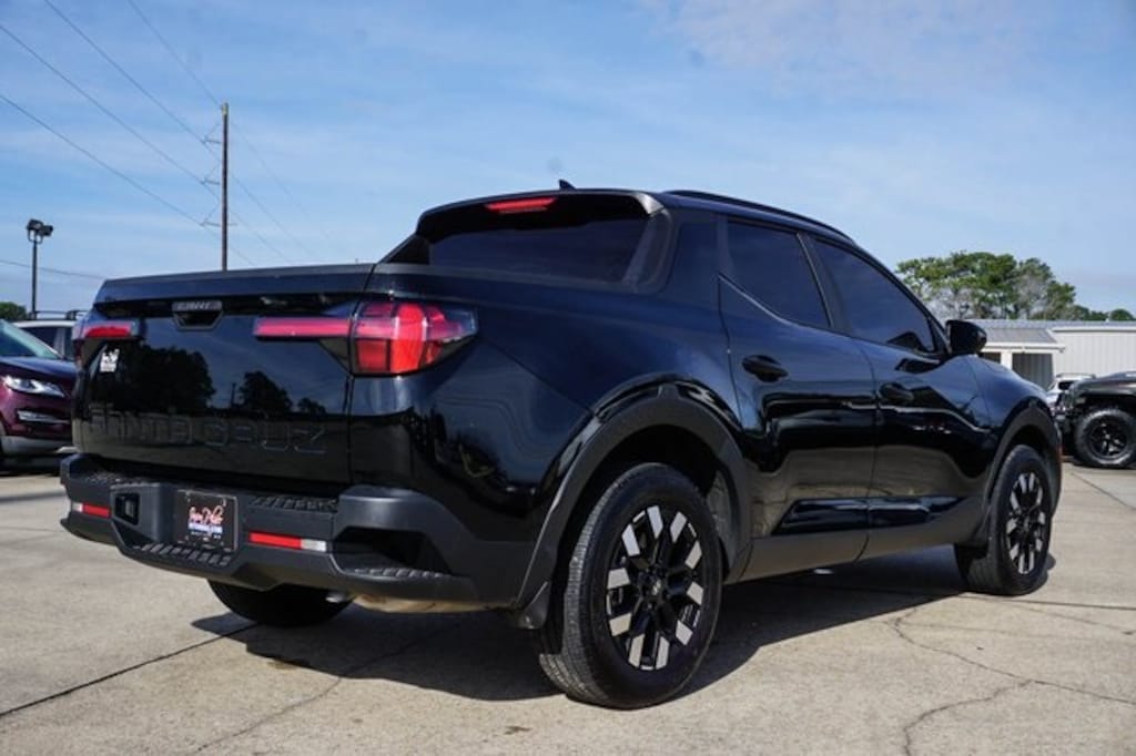 Used 2025 Hyundai Santa Cruz SEL Truck