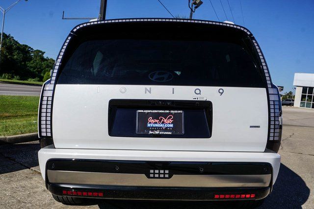 2026 Hyundai IONIQ 9 Performance Calligraphy - Photo 33