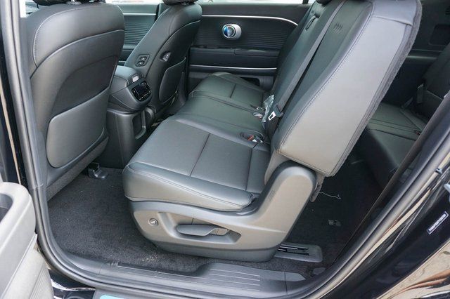 2026 Hyundai IONIQ 9 SEL - Photo 17