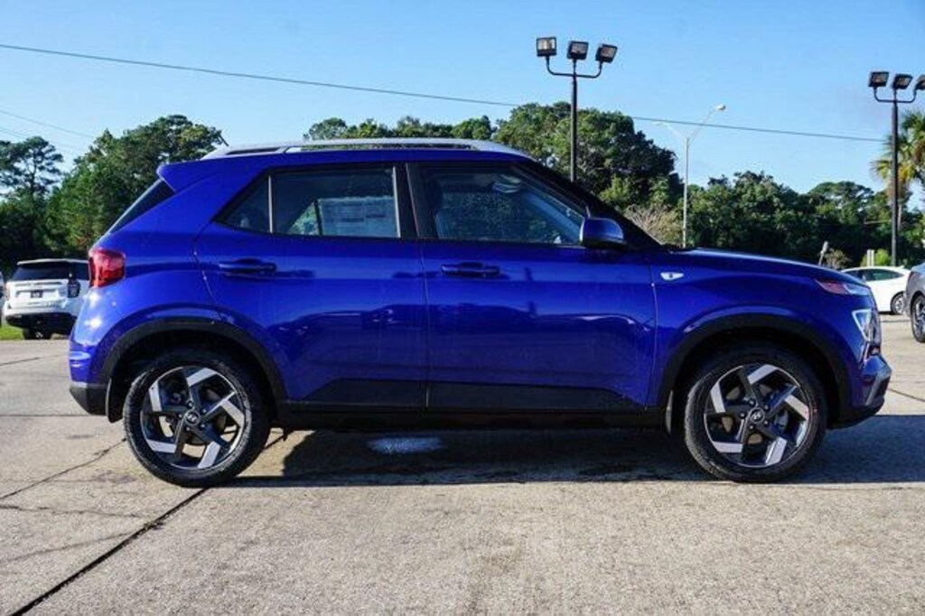 New 2026 Hyundai Venue SEL SUV